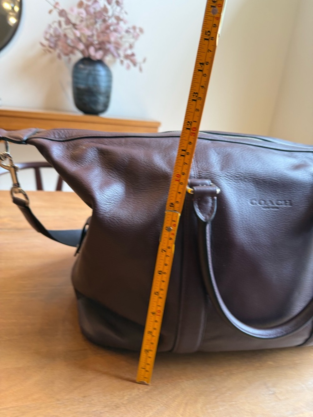 Coach Men's Leather Duffel Bag in Dark Maroon with Removable Strap - Picture 9 of 11